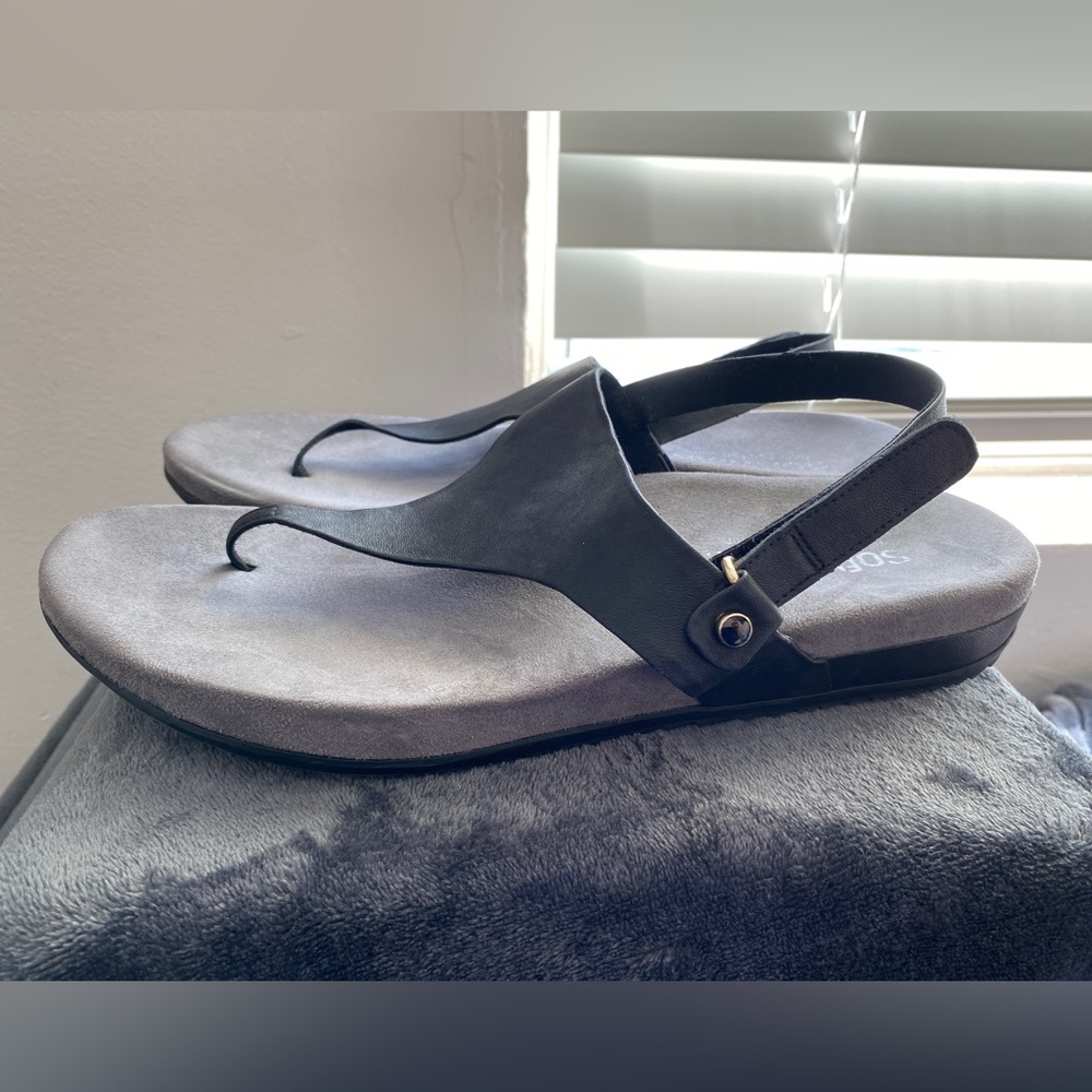 Softwalk Bolinas Leather Thong Sandals Size 11W
